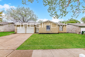 1003 Candlewick Street Photo
