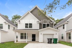 1331 Log Cabin Photo