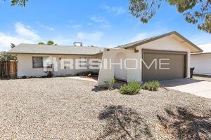 623 S San Jose St Photo