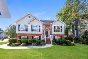 4727 Vineyard Court Se Photo