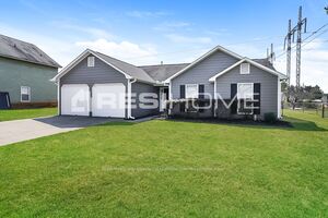 2899 Bottle Brush Dr Photo