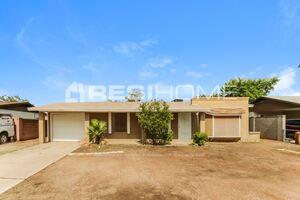 8934 W Roma Ave Photo