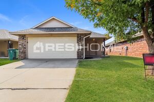 1713 Everglade Ct Photo