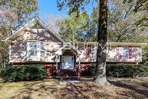 1028 Independence Court Photo