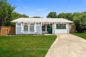 1021 Baldwin Street Photo