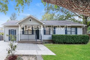 5134 Shamrock Drive Photo