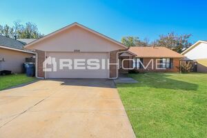 2209 Rushing Mdws Photo