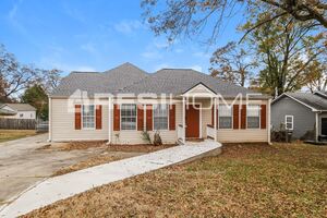 103 Mayflower Street Photo