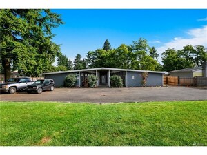 houses for rent in Spanaway
