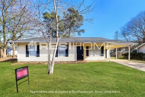 100 W Independence Cir Photo