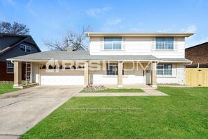 2229 Flair Dr Photo