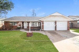 Image of 8520 NW 92nd St