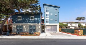 houses for rent in Marina