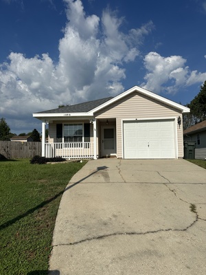 houses for rent in Pensacola
