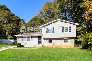 6115 Michael Road Photo