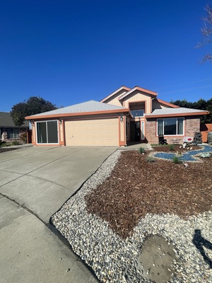 houses for rent in Elk Grove