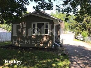 houses for rent in Aurora