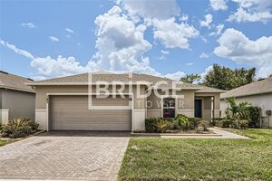 houses for rent in Davenport