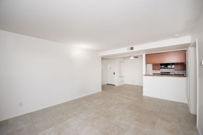 Huntington Beach Condo — photo 12