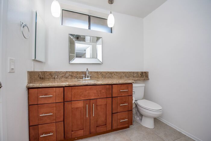 Huntington Beach Condo — photo 21