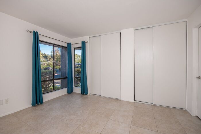 Huntington Beach Condo — photo 25