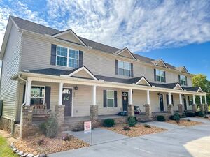 houses for rent in Lenoir City