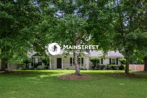 3 Bedroom House – 105 Peachtree Ct, Newnan, GA 30265
