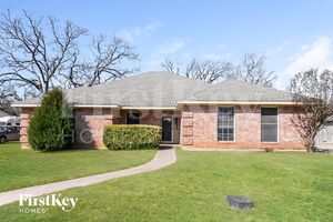 houses for rent in Joshua