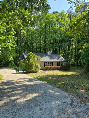 3 Bedroom House – 5445 Mercedes Dr, Cumming, GA 30041