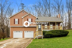 3 Bedroom House – 191 Stratford Dr, Douglasville, GA 30134