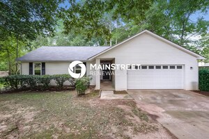 3 Bedroom House – 7876 Sugarland Dr, Jonesboro, GA 30236