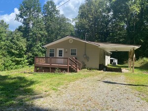 houses for rent in Hayesville