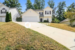 3 Bedroom House – 1579 Isleworth Cir, College Park, GA 30349