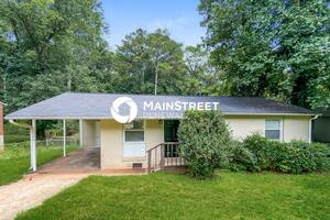 3 Bedroom House – 2374 Baywood Dr SE, Atlanta, GA 30315