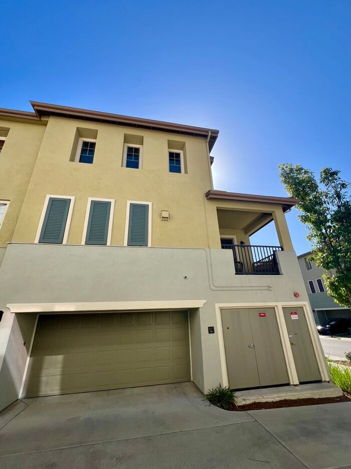 Chula Vista Town Home — photo 19