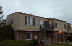 houses for rent in Clinton Township