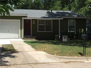 houses for rent in Hurst