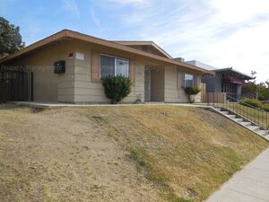 houses for rent in Bakersfield