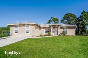 houses for rent in Lehigh Acres