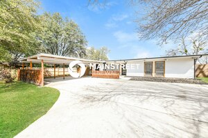 houses for rent in Farmers Branch