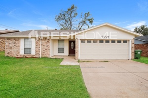 6009 Marigold Drive Photo
