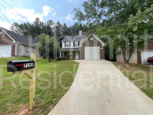 4 Bedroom House – 7189 Ravenwood Ln, Lithonia, GA 30038
