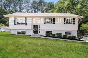 3017 Park Ln Photo