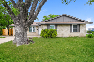 6436 Moonhill Drive Photo