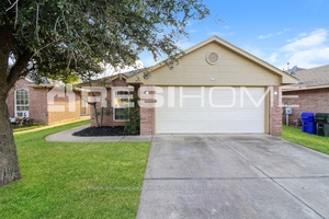 Photo for 904 Beaumont Sq, Norman, OK, 73071
