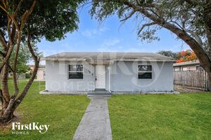 houses for rent in Hollywood