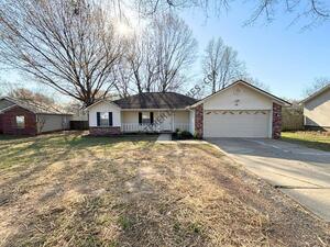 houses for rent in Cabot