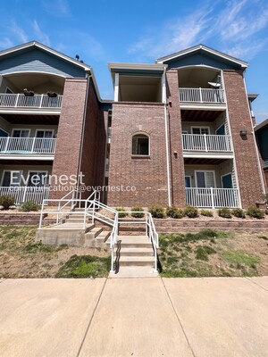 houses for rent in Aurora