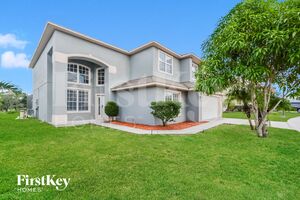 houses for rent in Davenport