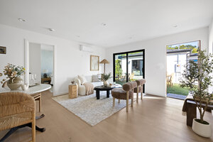 12015 Herbert St, Los Angeles, CA 90066 photo 2